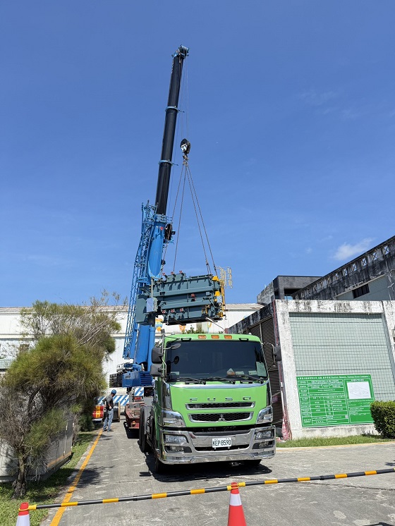 吊車、大吊車、大型吊車、小吊車、花蓮吊車